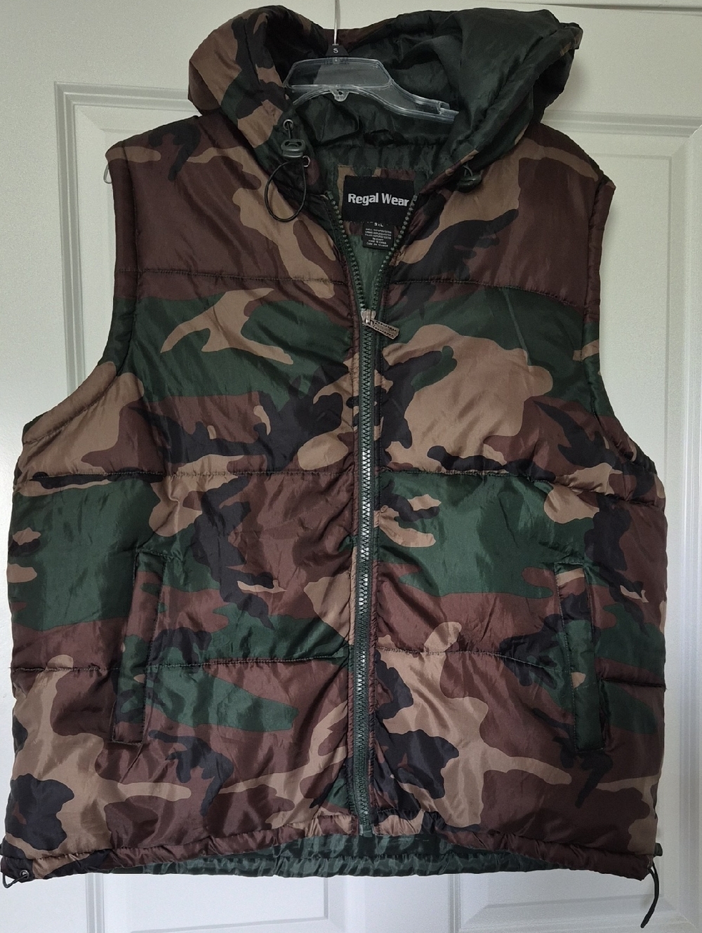 Regal Wear Camouflage Puffer Vest with Hood 3XL